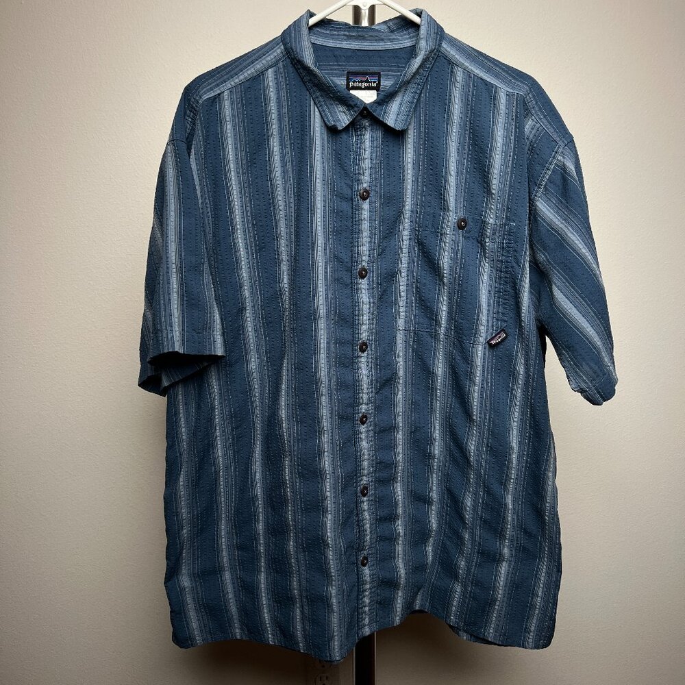 Men's Patagonia XL Short Sleeve Button Up Shirt